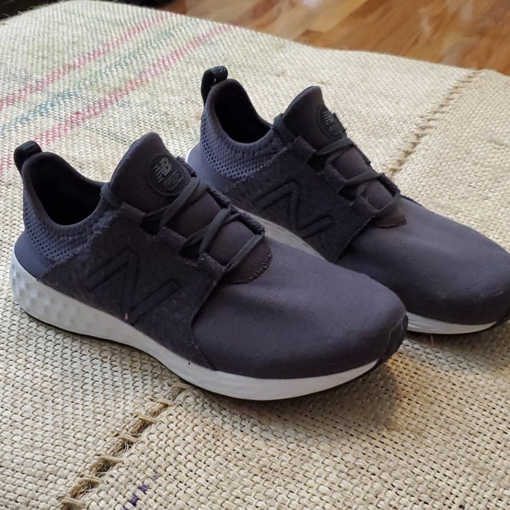 Mens New Balance Cruz